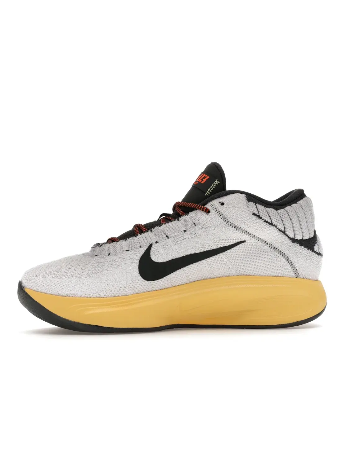 Мужские кроссовки для бега Nike GT Hustle 3 — изображение 3 из 4, белый/оранжевый
