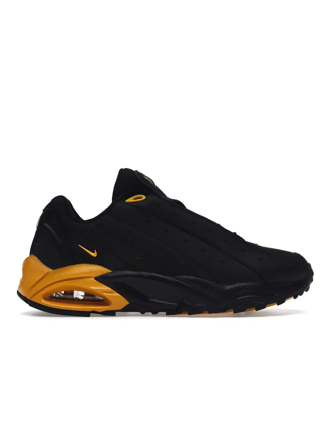Мужские кроссовки Lifestyle с коллаборацией Nike Hot Step Air Terra Drake NOCTA Nike — изображение 1 из 4, черный/золотистый