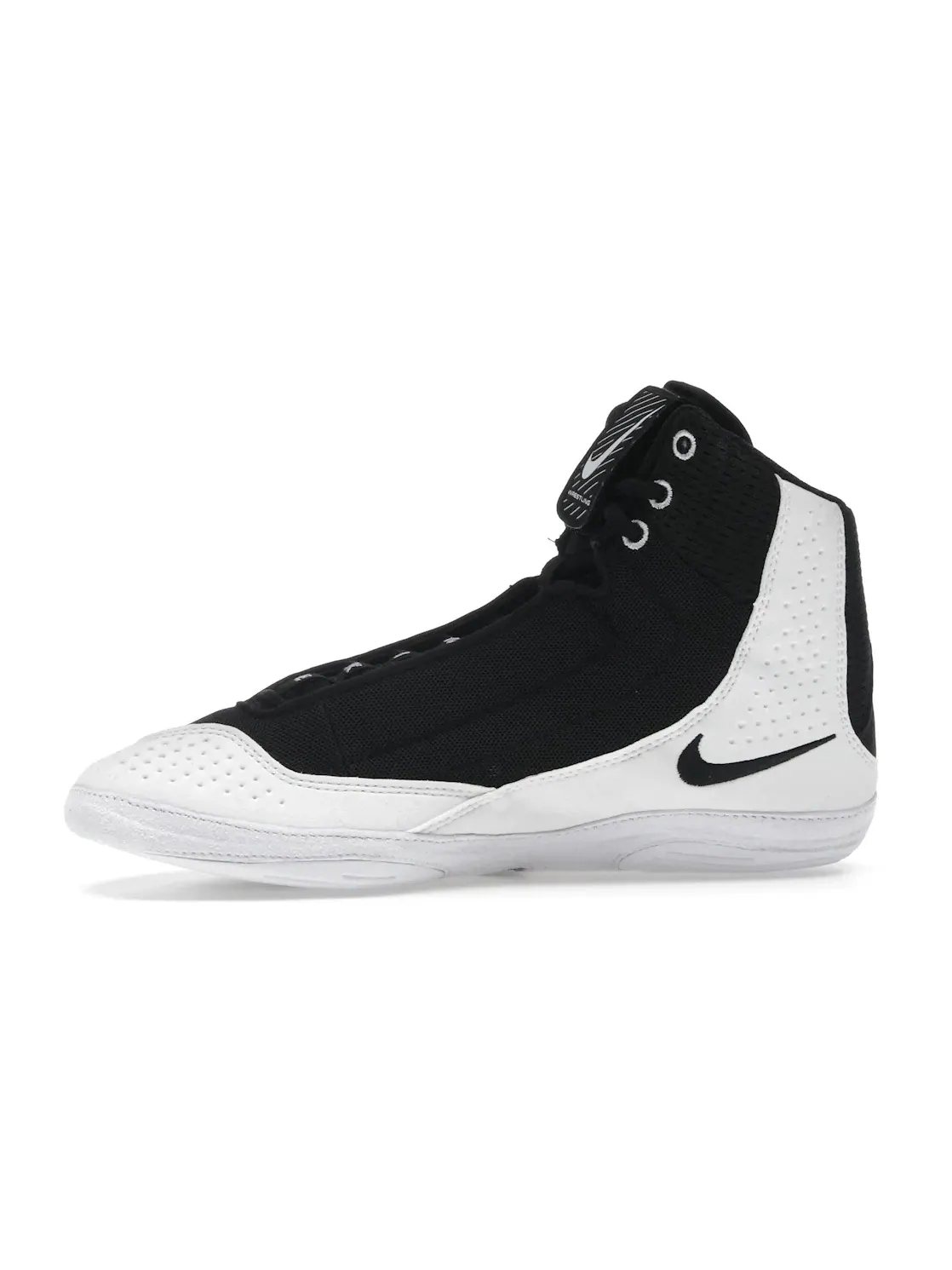 Мужские кроссовки для бега Nike Inflict 4 — изображение 3 из 4, черный/белый/серый