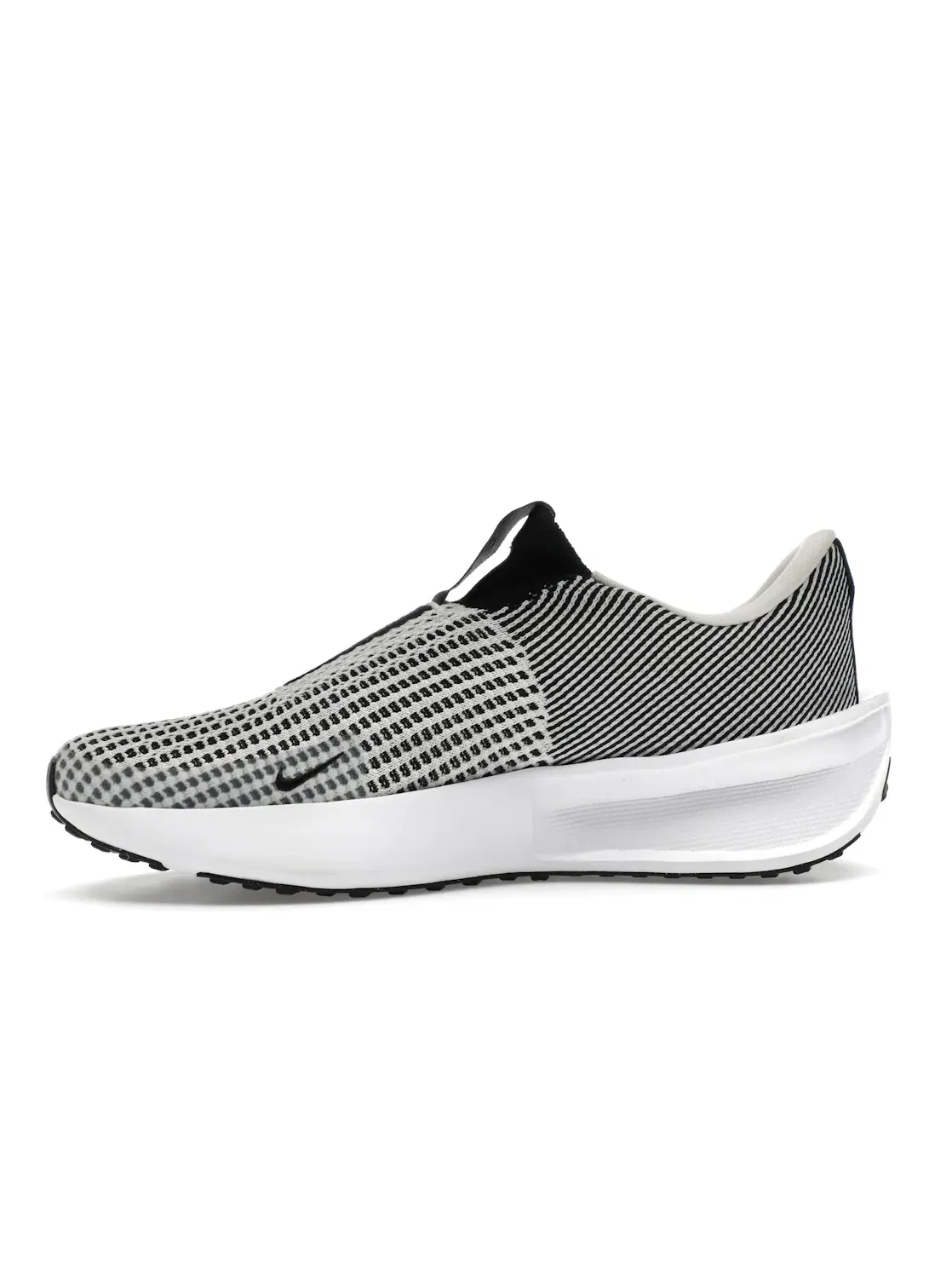 Мужские кроссовки для бега Nike Interact Run EasyOn — изображение 3 из 4, белый/черный