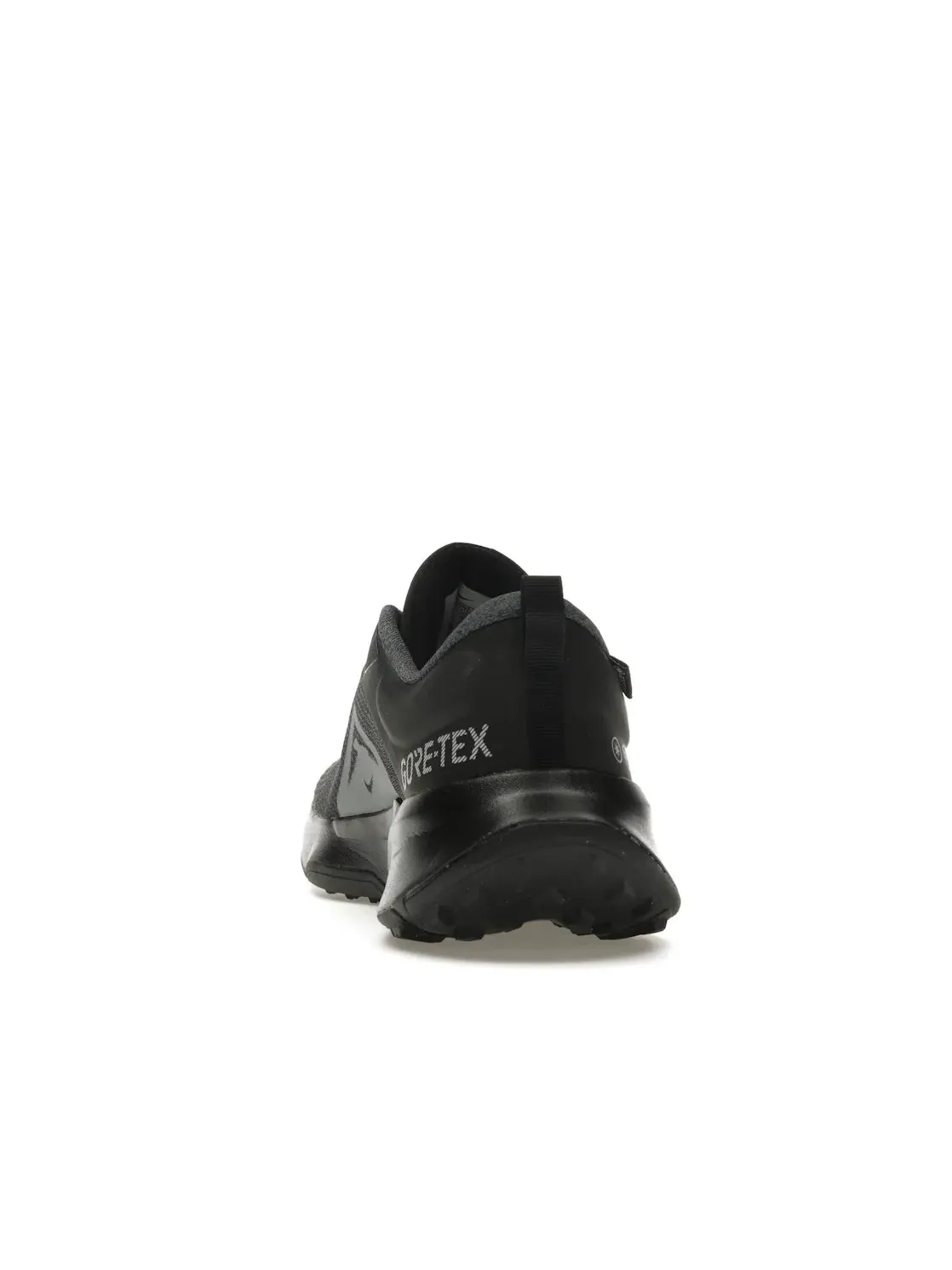 Мужские кроссовки для трейла Nike Juniper Trail 2 Gore-Tex Nike — изображение 4 из 4, черный//серый