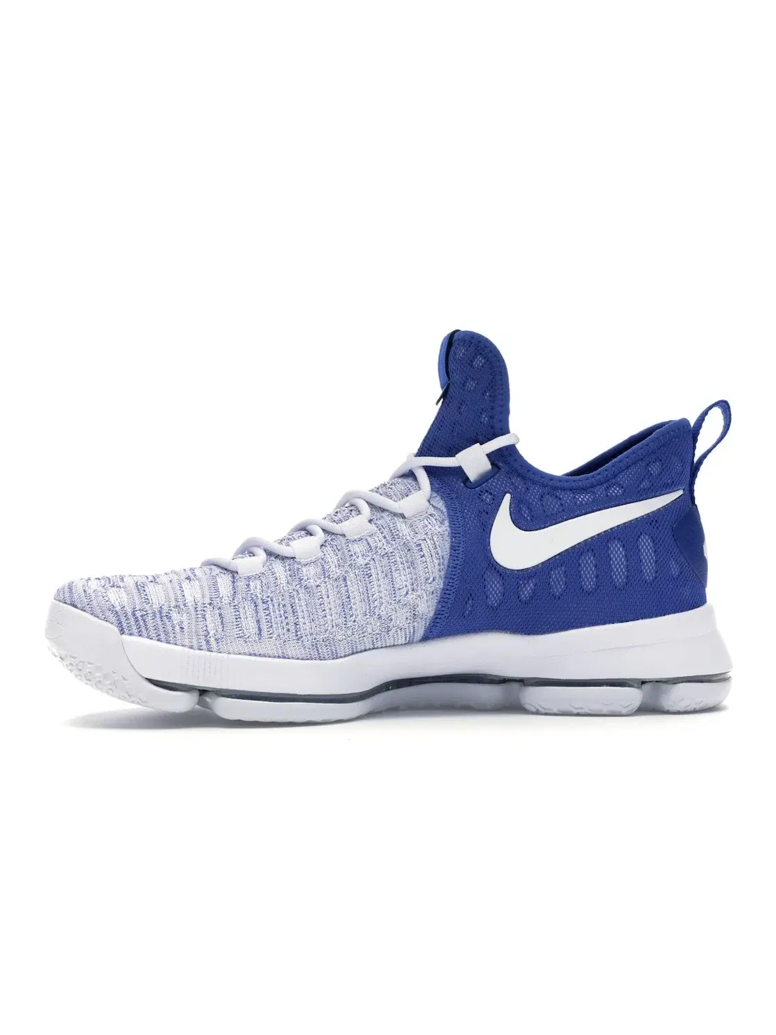 Мужские баскетбольные кроссовки с технологией Flyknit Nike KD 9 — изображение 3 из 4, белый