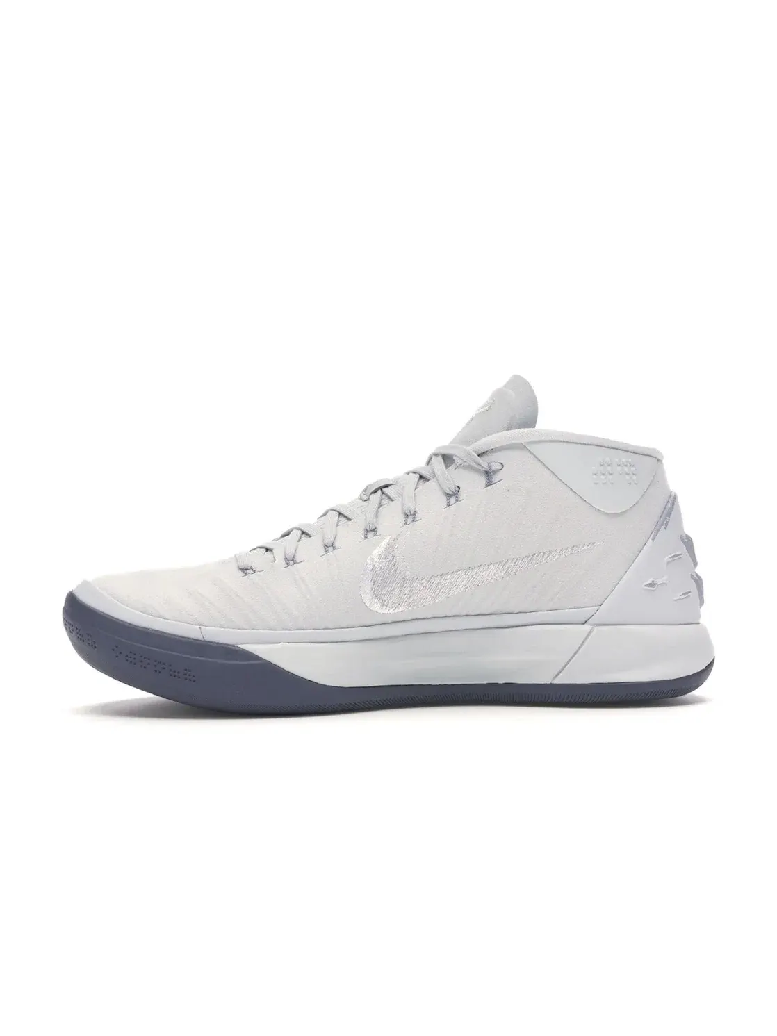 Мужские кроссовки с символикой Kobe Bryant Nike Kobe A.D. Mid — изображение 3 из 4
