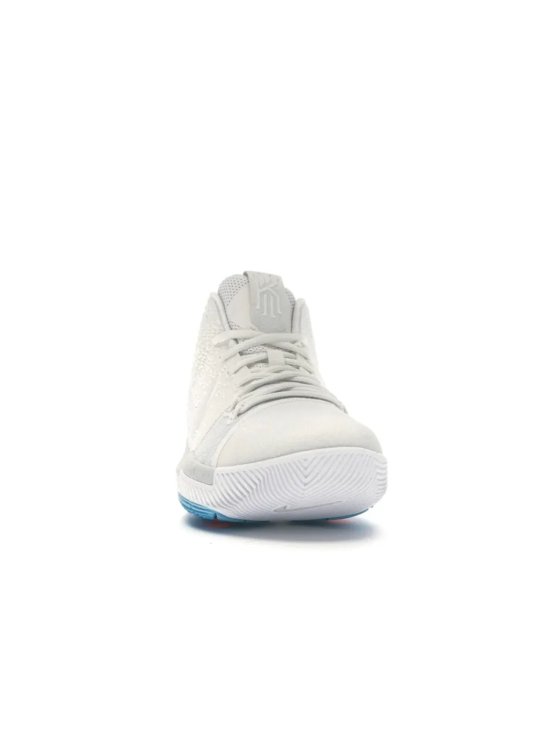 Мужские кроссовки для баскетбола Nike Kyrie 3 — изображение 2 из 4