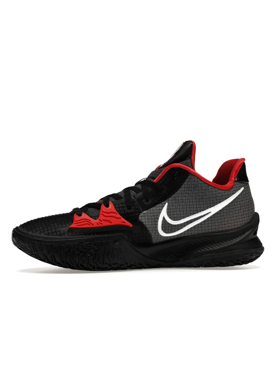 Мужские баскетбольные кроссовки с низким вырезом Nike Kyrie 4 Low — изображение 3 из 4, черный/белый/красный