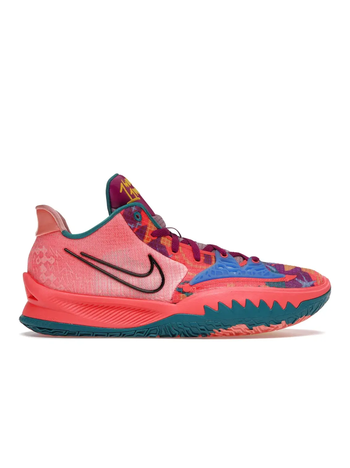 Мужские кроссовки для баскетбола Nike Kyrie 4 Low — изображение 1 из 4