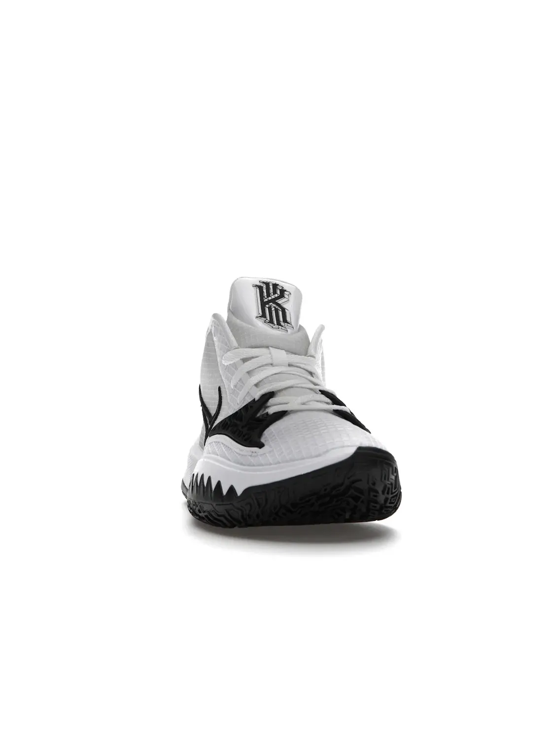 Мужские баскетбольные кроссовки с низким верхом Nike Kyrie 4 Low TB — изображение 2 из 4, белый/белый/черный