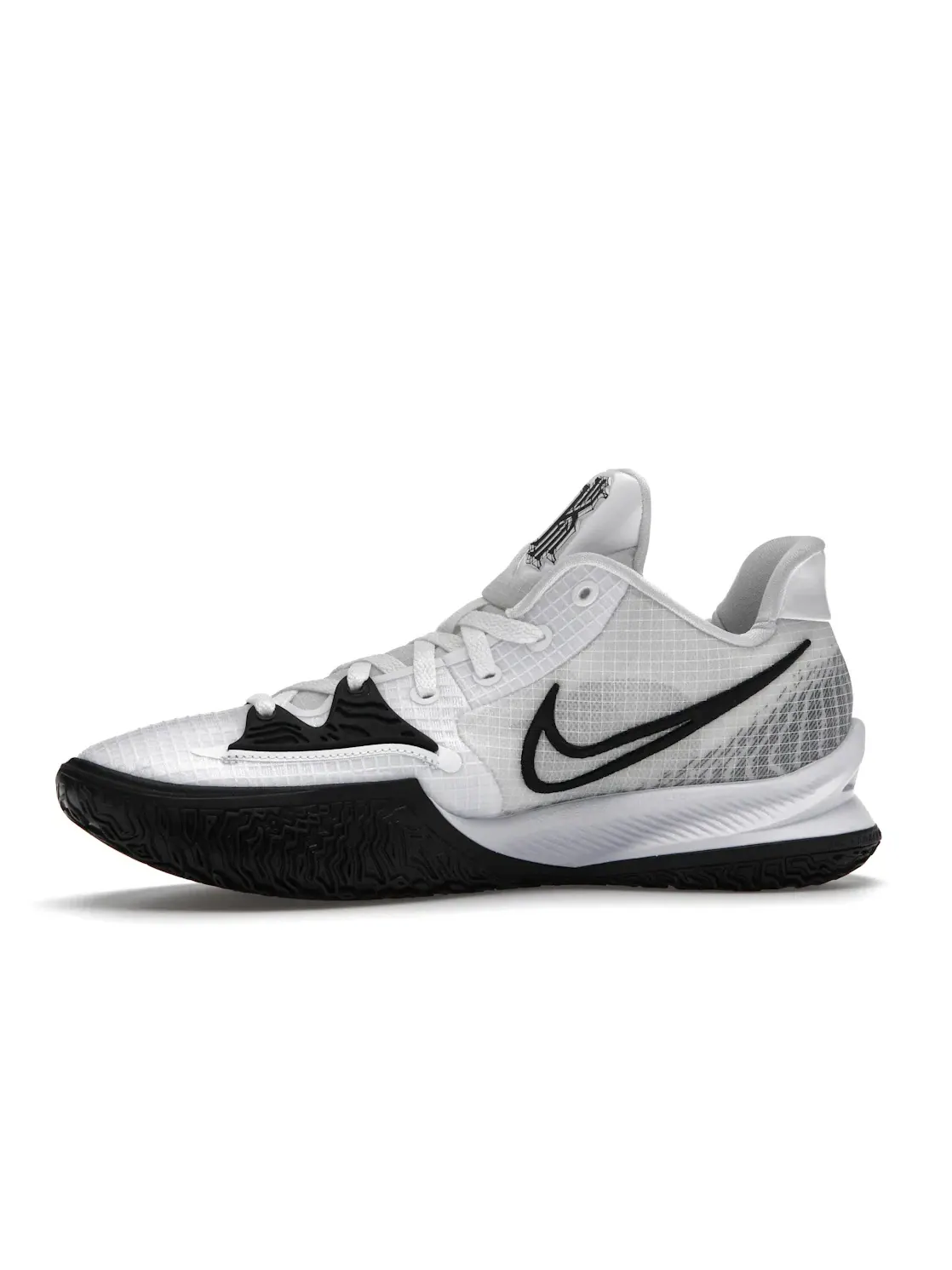 Мужские баскетбольные кроссовки с низким верхом Nike Kyrie 4 Low TB — изображение 3 из 4, белый/белый/черный