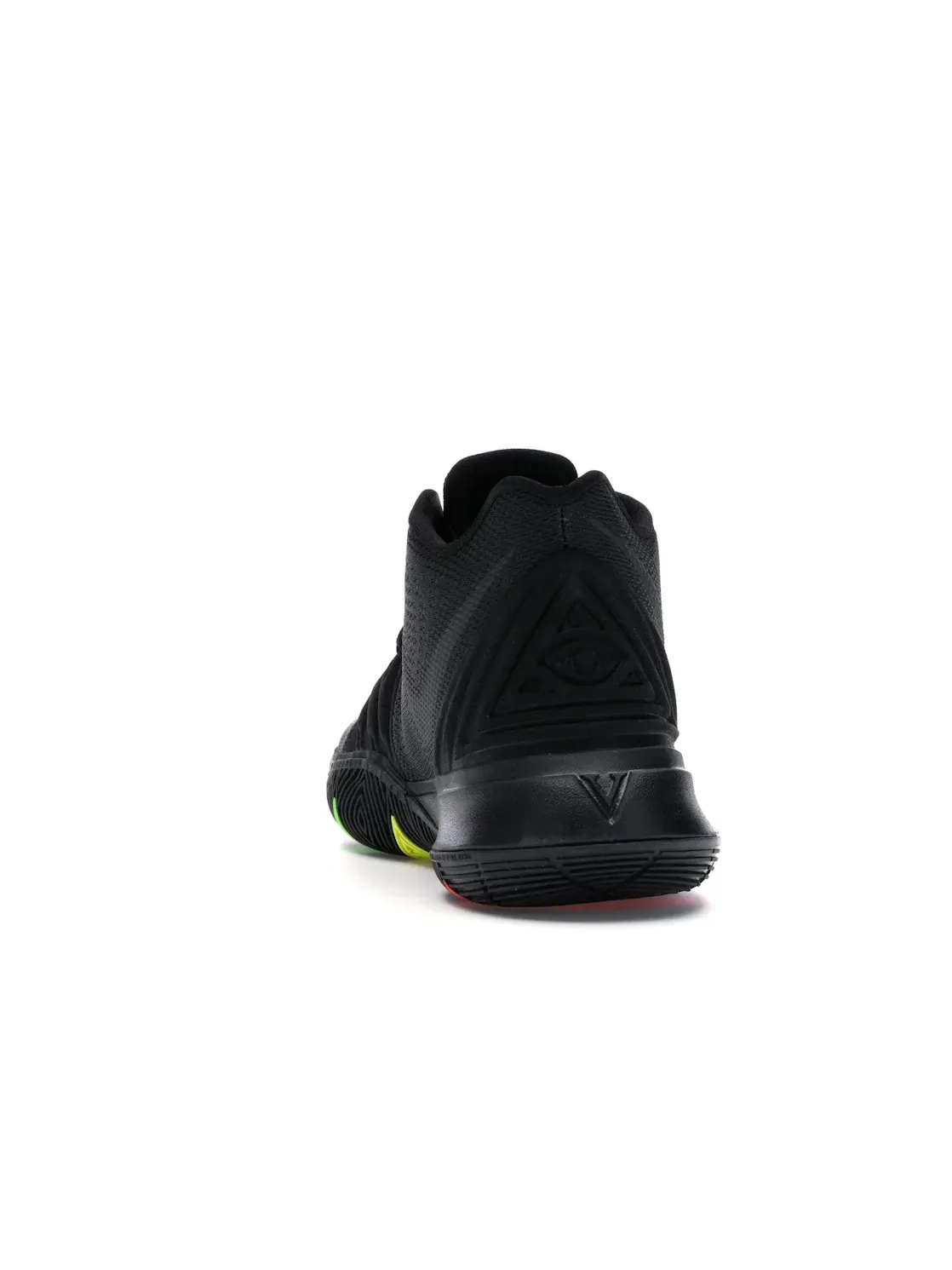 Мужские кроссовки для баскетбола с технологией Flytrap Nike Kyrie 5 Nike — изображение 4 из 4, черный/черный-черный