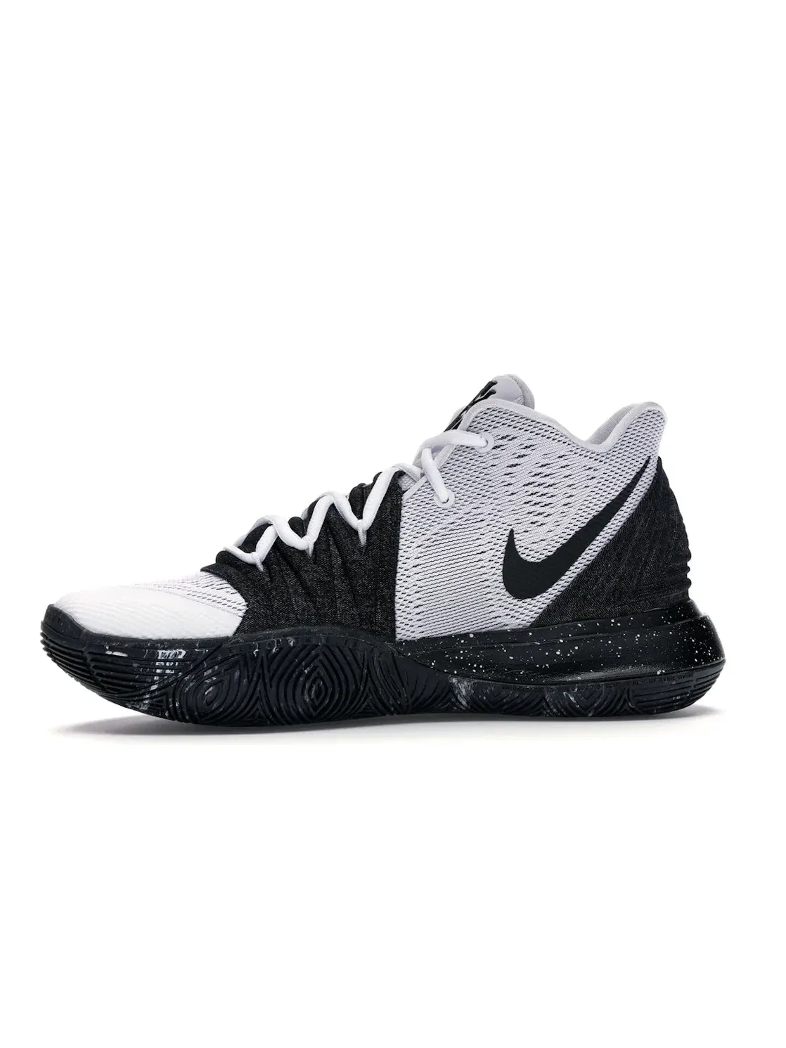 Мужские кроссовки баскетбольные Nike Kyrie 5 — изображение 3 из 4, белый/черный
