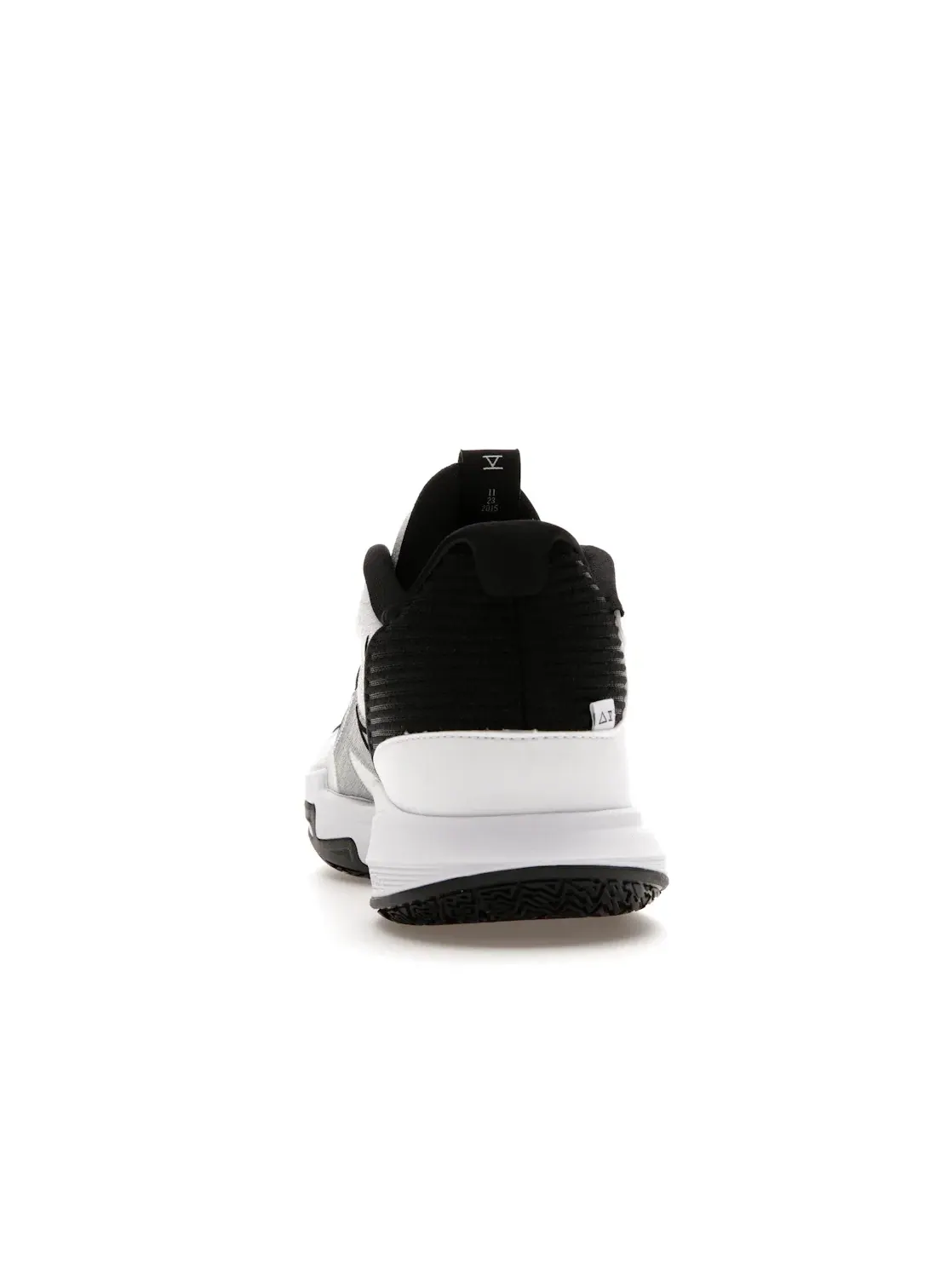 Мужские кроссовки для баскетбола с низким верхом Nike Kyrie 5 Low TB — изображение 4 из 4, белый/белый/черный