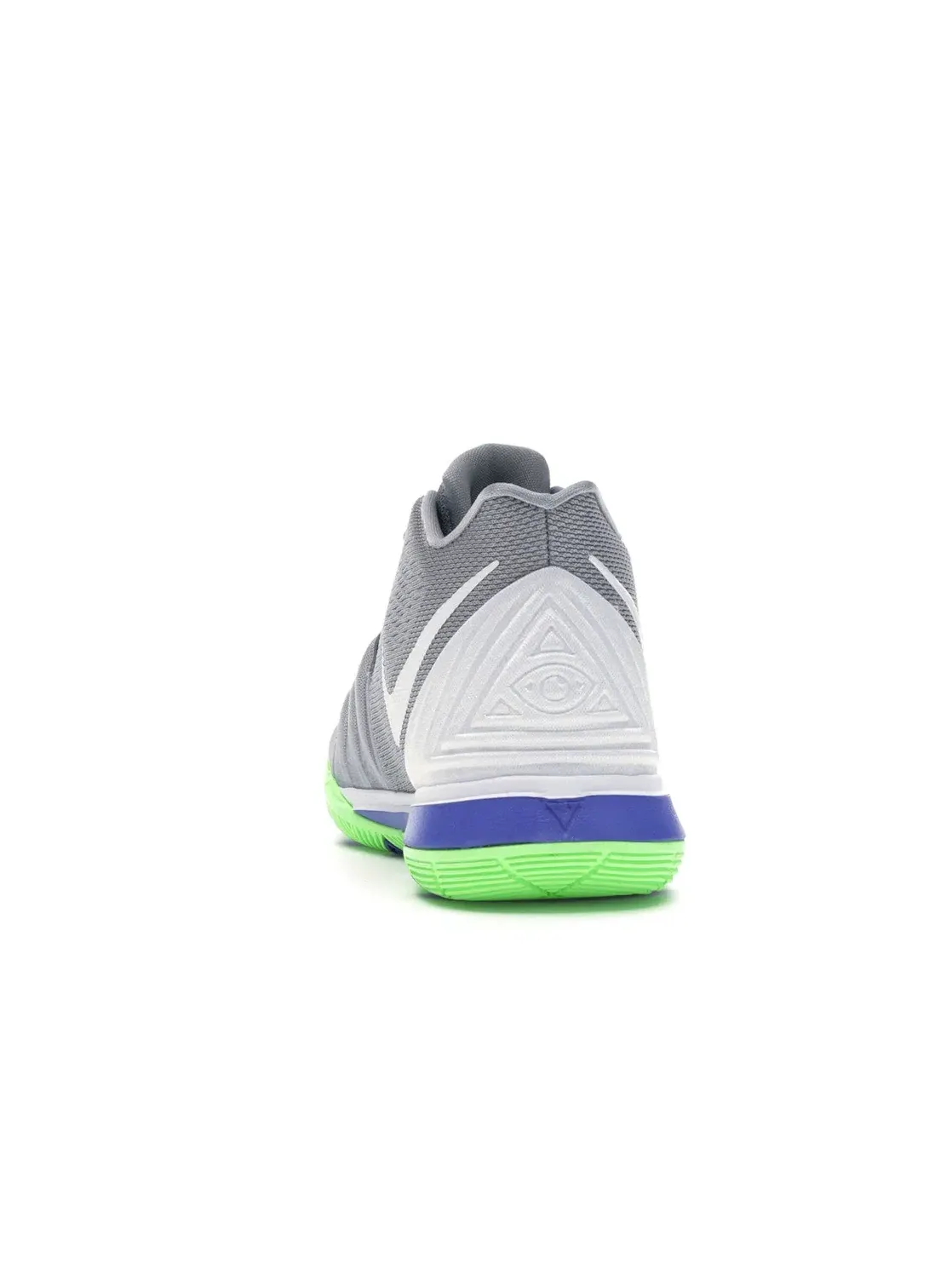Детские кроссовки для баскетбола Nike Kyrie 5 — изображение 4 из 4, серый/белый