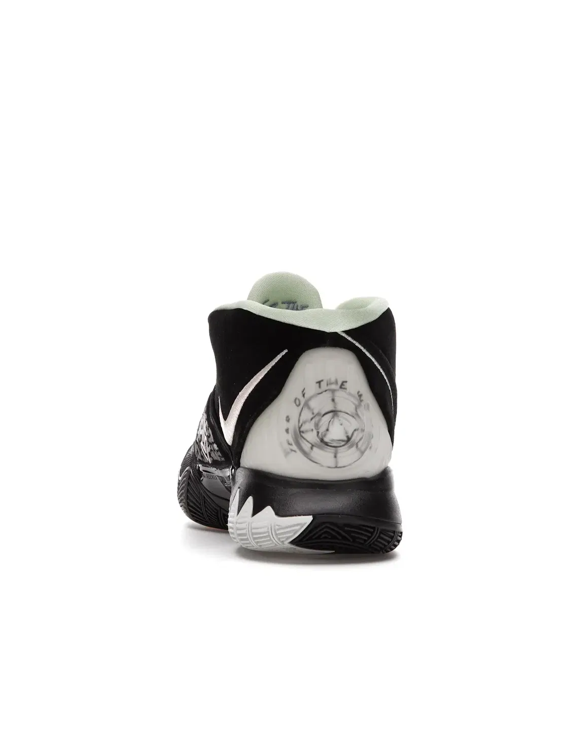 Мужские кроссовки с ярким дизайном Nike Kyrie 6 Nike — изображение 4 из 4
