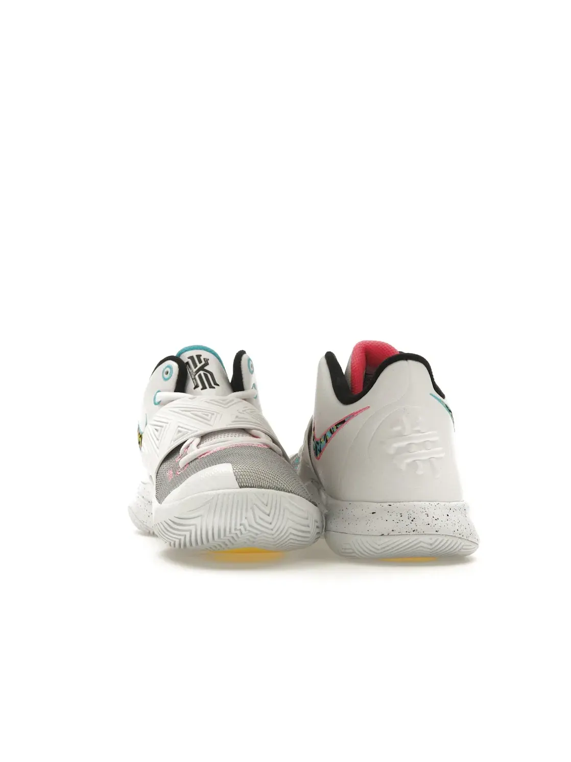Мужские баскетбольные кроссовки с кроссовочной системой Nike Kyrie Flytrap 3 Nike — изображение 4 из 4