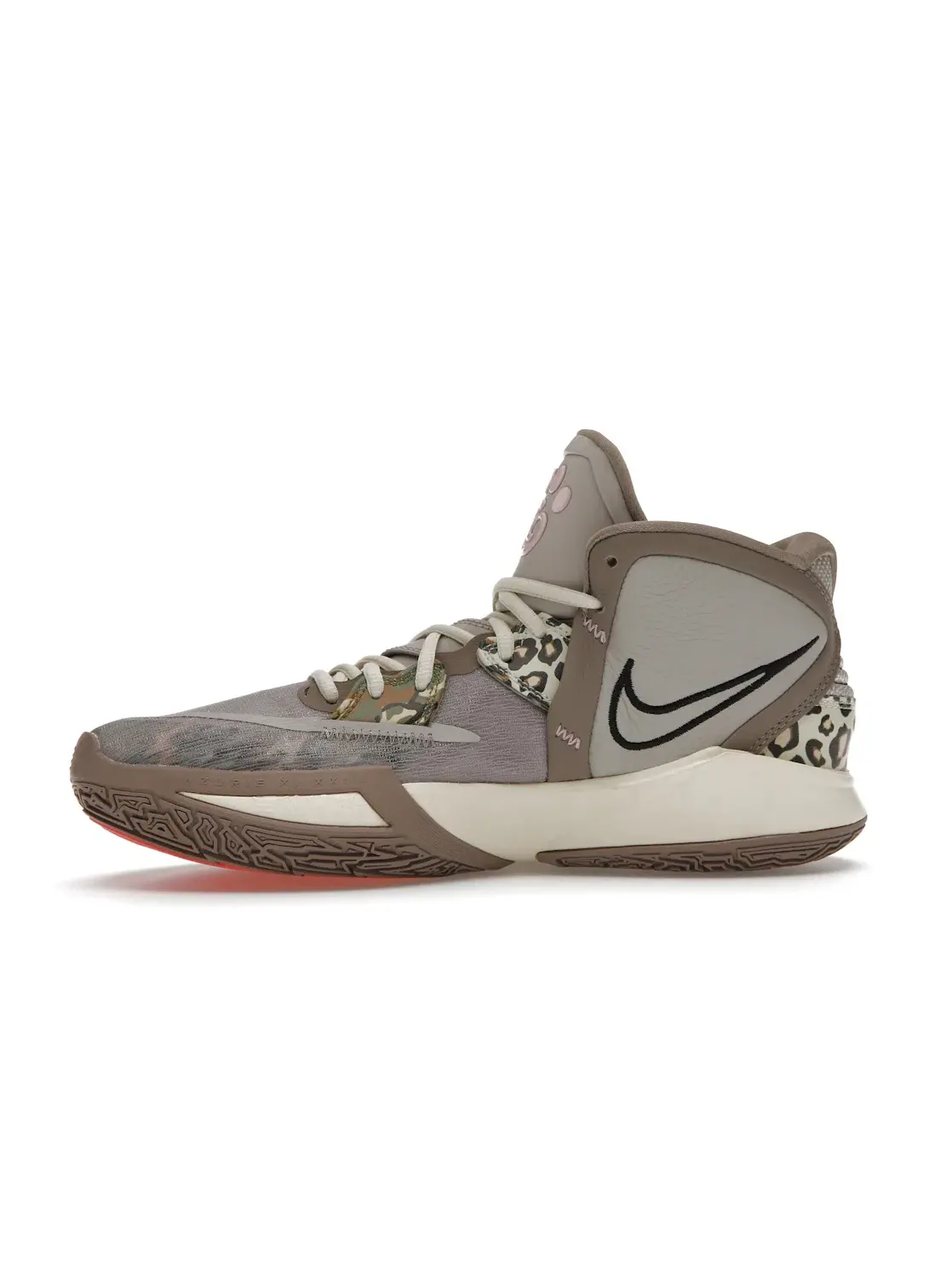 Мужские кроссовки для баскетбола с камуфляжным принтом Nike Kyrie Infinity Nike — изображение 3 из 4, светлый/черный