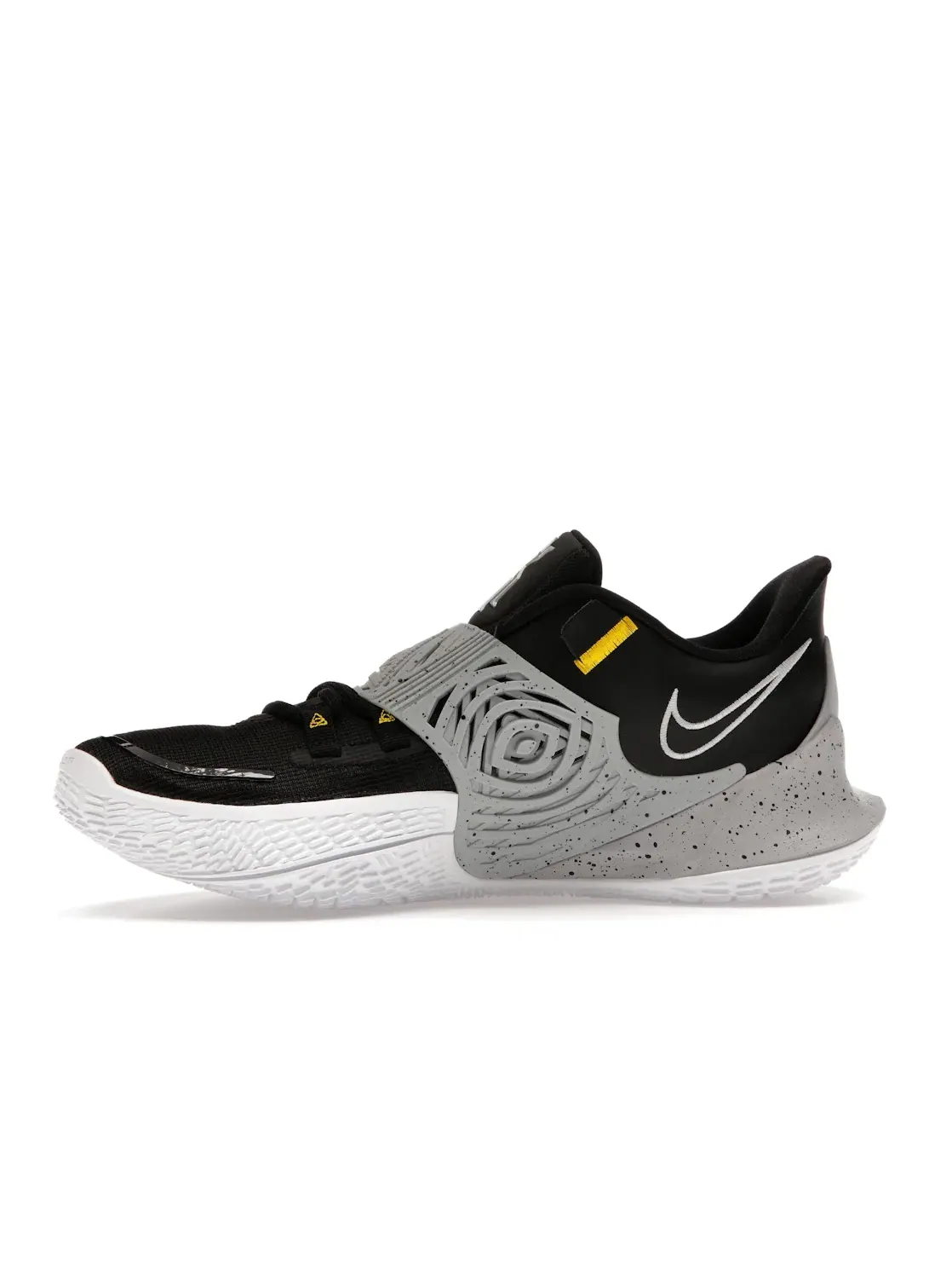 Мужские кроссовки для баскетбола Nike Kyrie Low 3 Nike — изображение 3 из 4