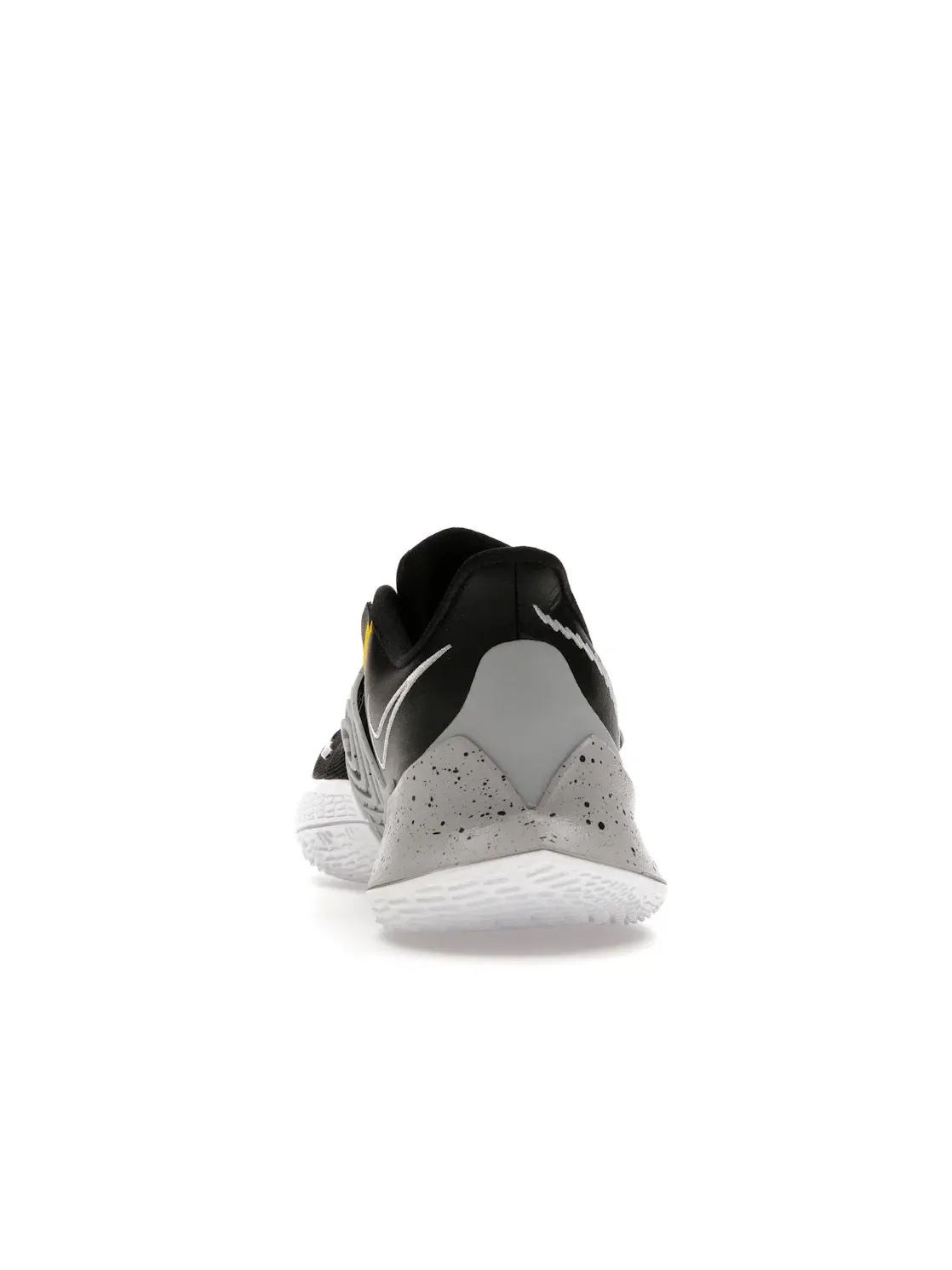 Мужские кроссовки для баскетбола Nike Kyrie Low 3 Nike — изображение 4 из 4