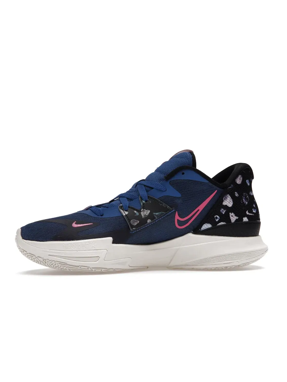 Мужские баскетбольные кроссовки низкие Nike Kyrie Low 5 — изображение 3 из 4