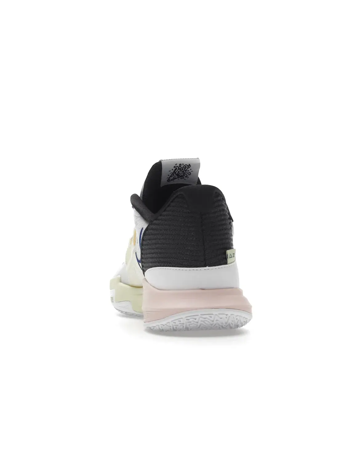 Мужские баскетбольные кроссовки с кроссовками Nike Kyrie Low 5 Nike — изображение 4 из 4, белый