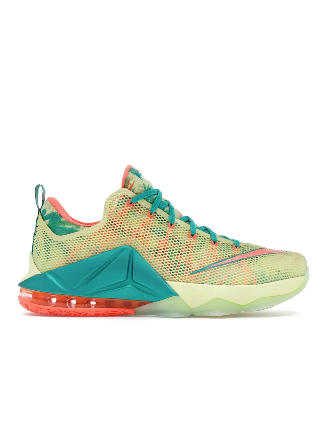 Мужские кроссовки с низким силуэтом Nike LeBron 12 Low PRM — изображение 1 из 4, белый/яркий-зеленый