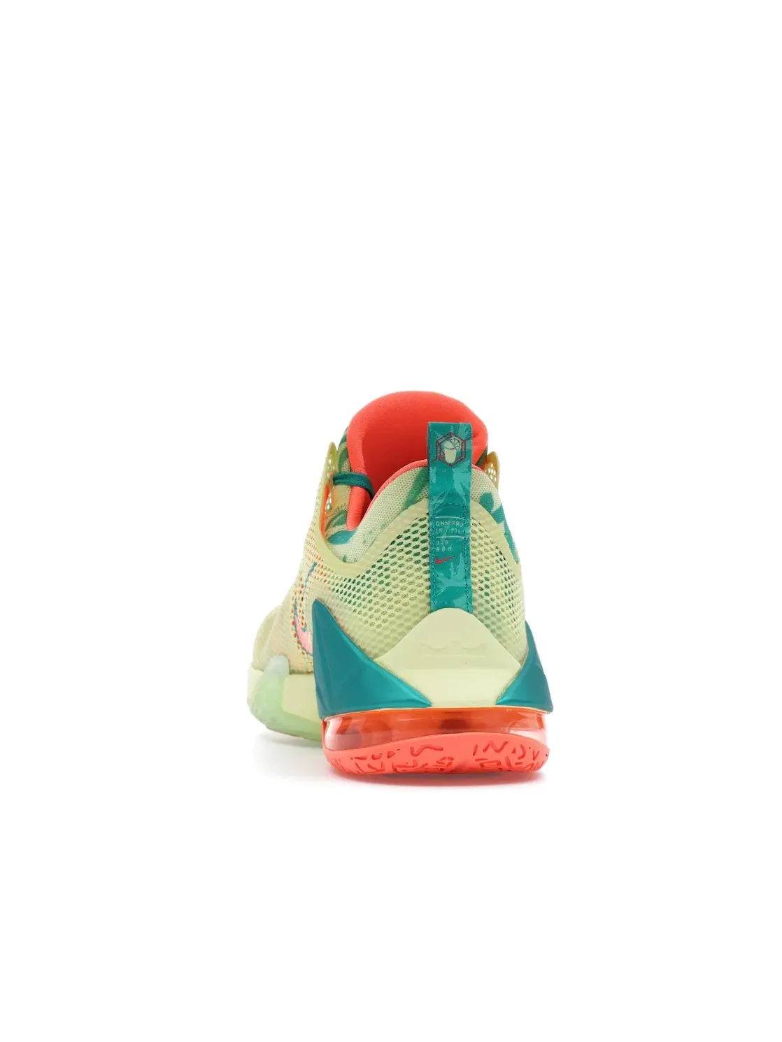 Мужские кроссовки с низким силуэтом Nike LeBron 12 Low PRM — изображение 4 из 4, белый/яркий-зеленый