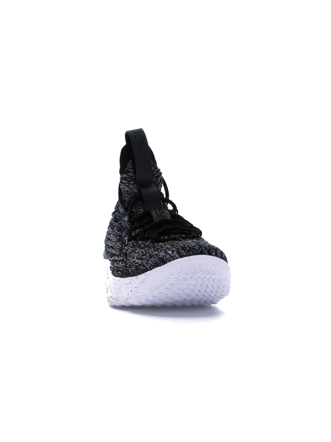 Мужские кроссовки с эволюционным Flyknit Nike LeBron 15 — изображение 2 из 4, черный/белый-белый