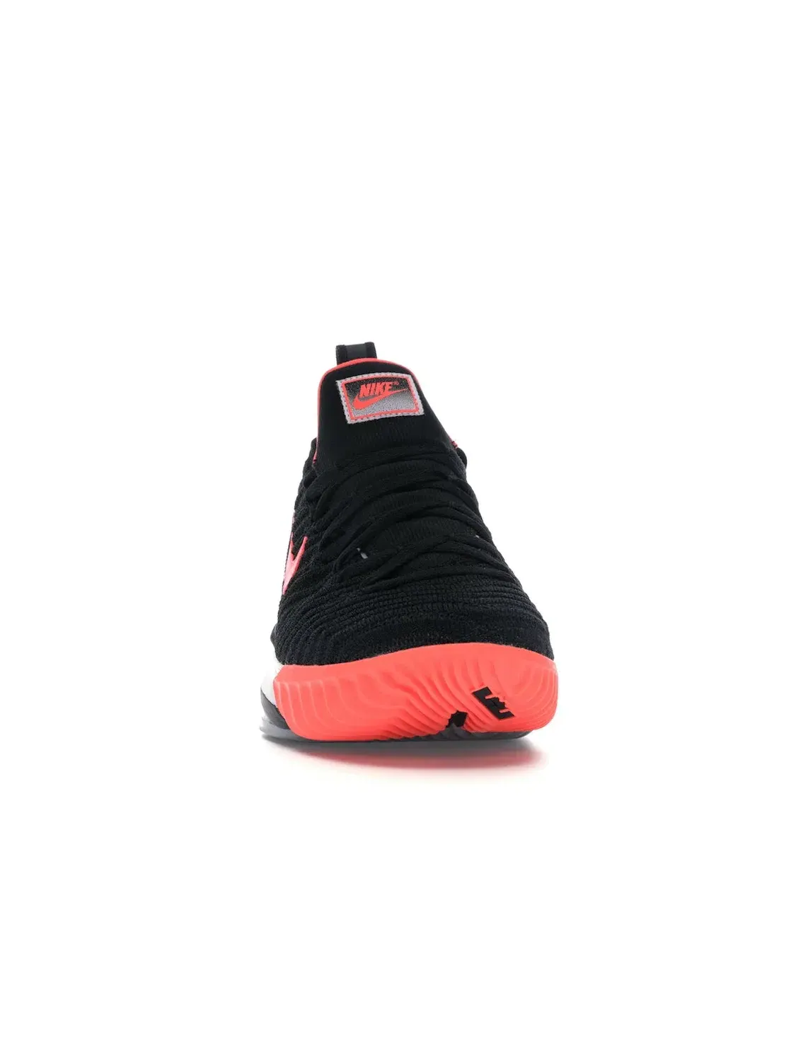 Мужские кроссовки для баскетбола Nike LeBron 16 — изображение 2 из 4, черный/-серебристый