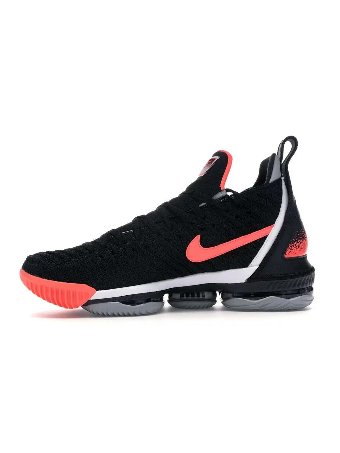 Мужские кроссовки для баскетбола Nike LeBron 16 — изображение 3 из 4, черный/-серебристый