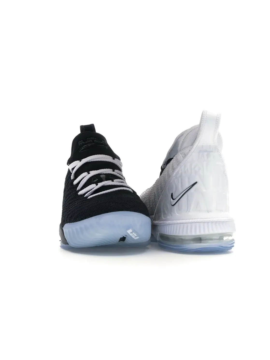 Детские кроссовки Nike LeBron 16 Equality (2019) (GS) — изображение 2 из 4, белый/черный