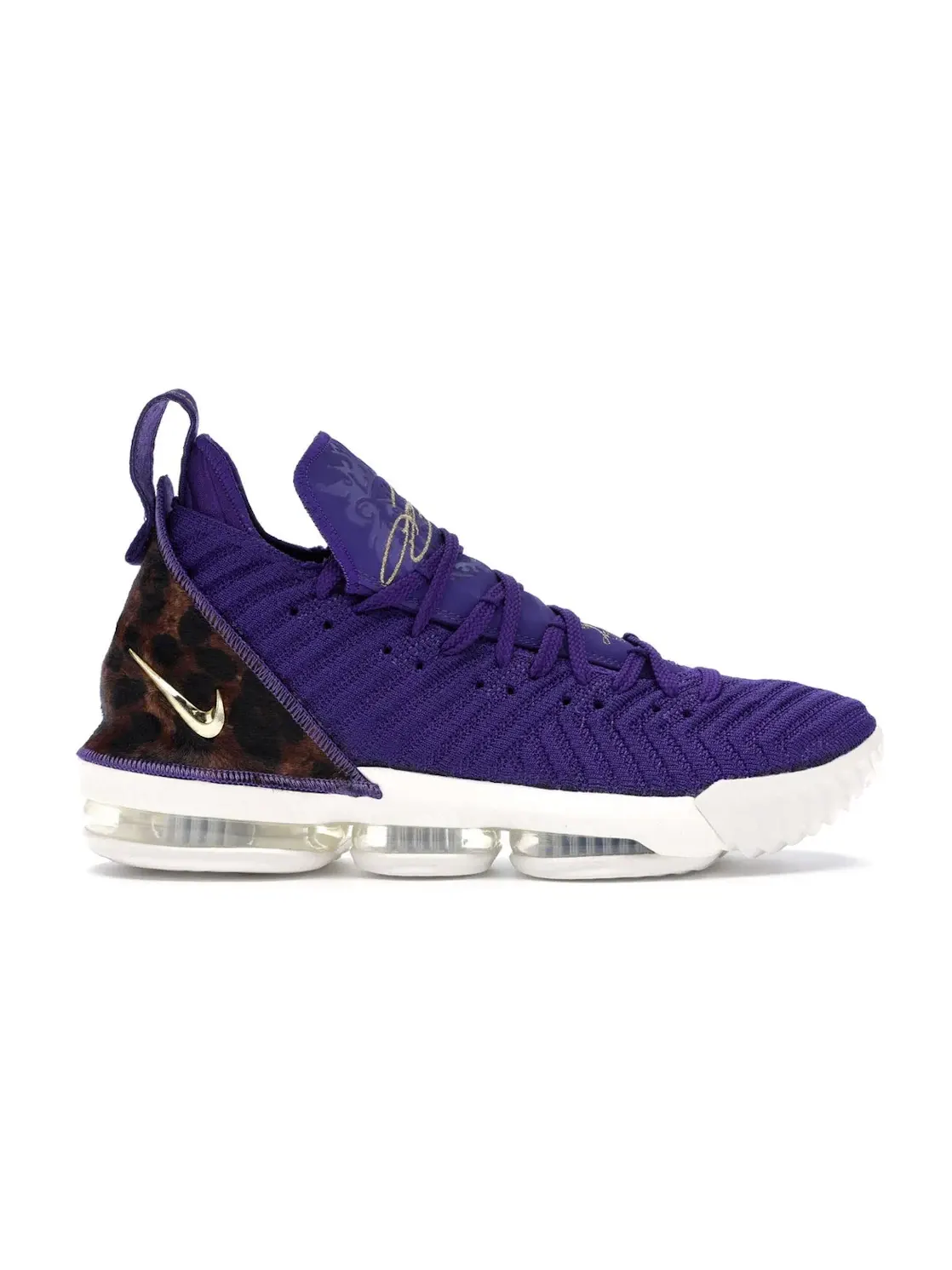 Мужские кроссовки Nike LeBron 16 — изображение 1 из 4
