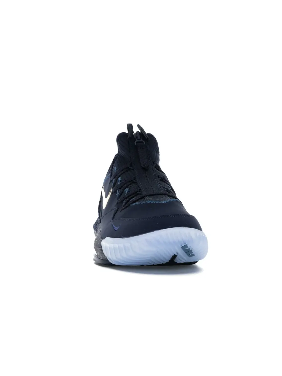 Мужские кроссовки с дизайном Agimat Nike LeBron 16 Low — изображение 2 из 4