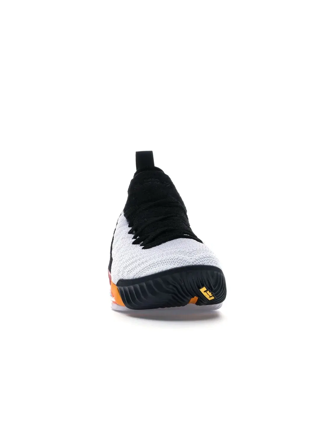 Детские кроссовки для мальчиков с высокой посадкой Nike LeBron 16 — изображение 2 из 4