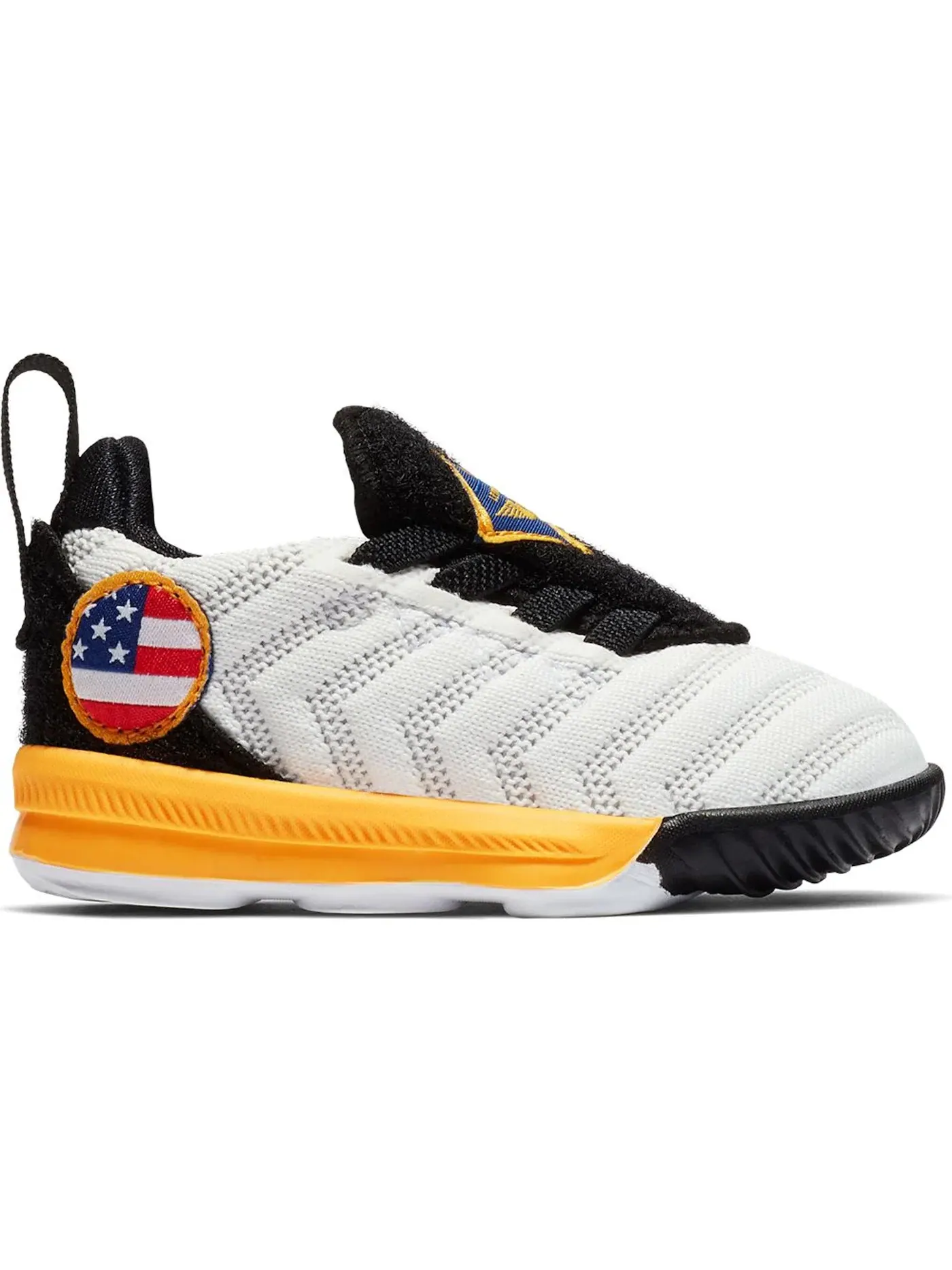 Детские кроссовки для мальчиков спортивные Nike LeBron 16 — изображение 1 из 1