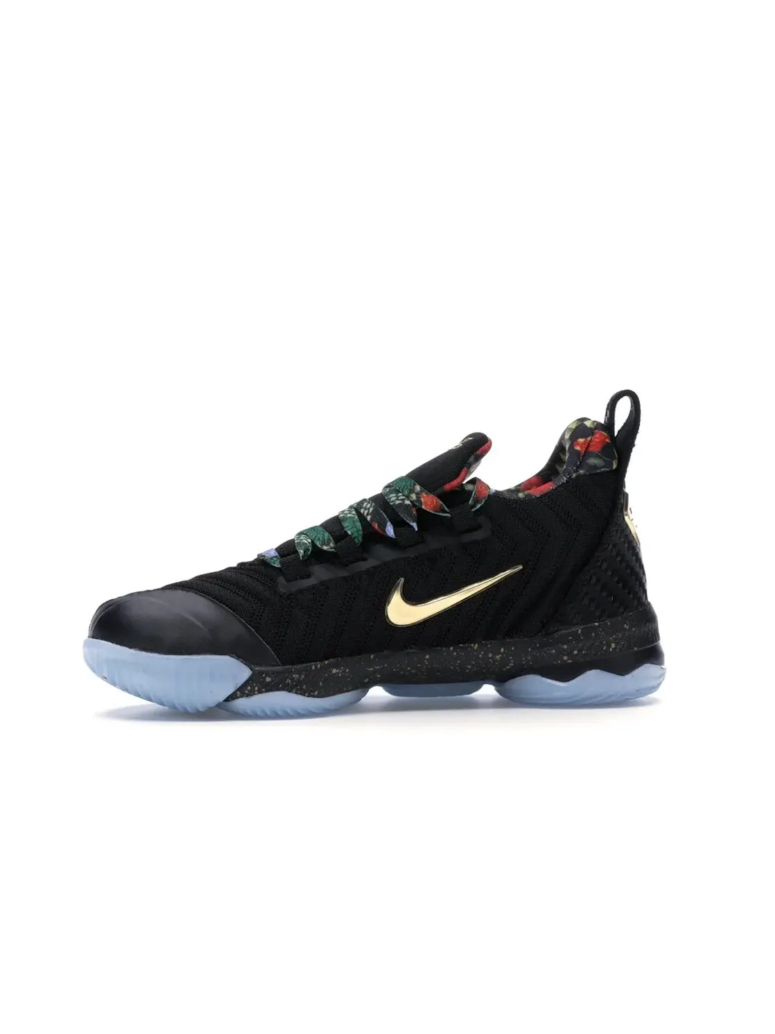 Детские кроссовки для мальчиков баскетбольные Nike LeBron 16 — изображение 3 из 4