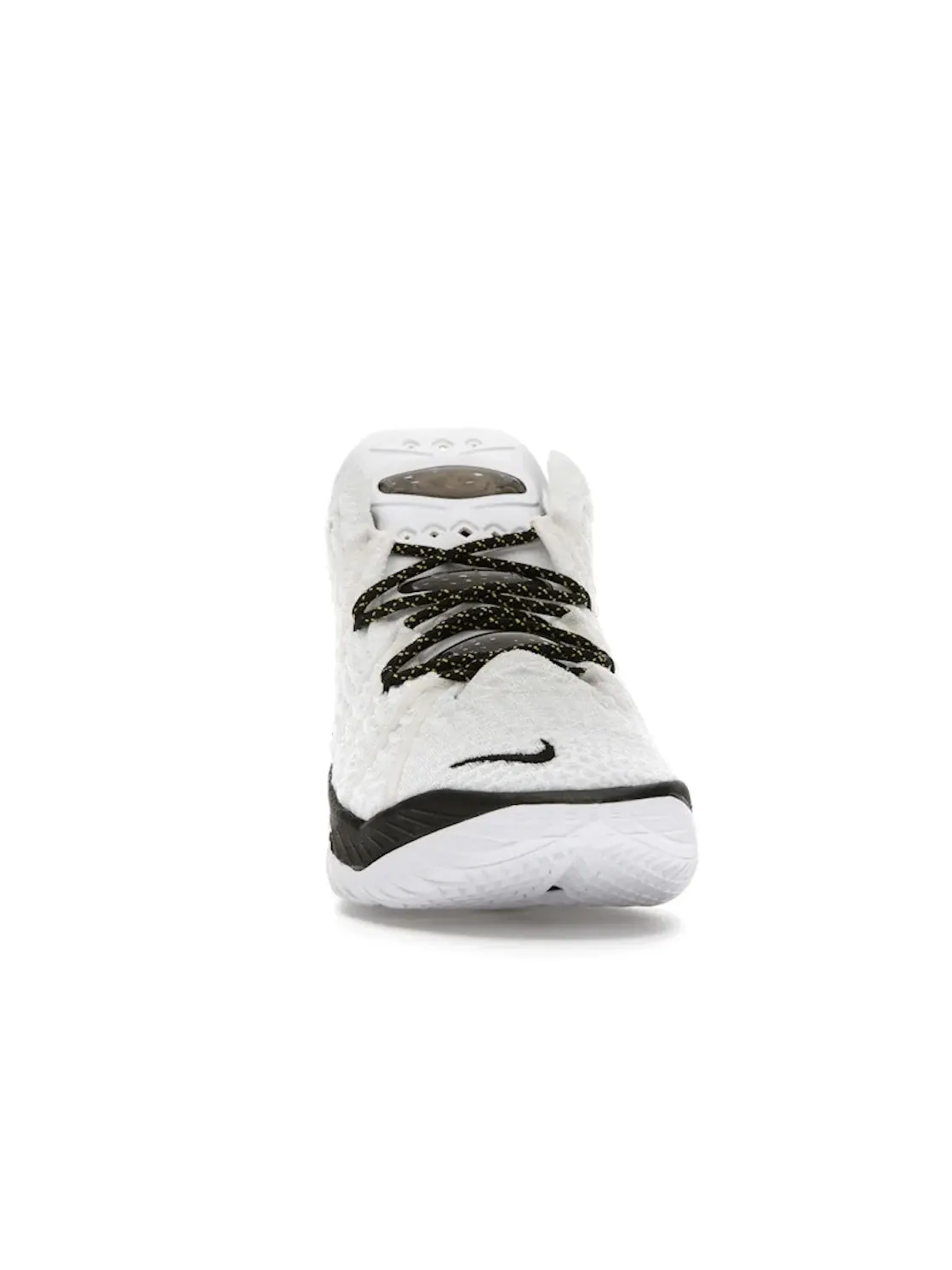 Мужские баскетбольные кроссовки с поддержкой Nike LeBron 18 Nike — изображение 2 из 4, белый/-черный
