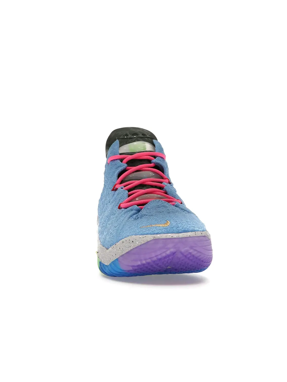 Мужские кроссовки баскетбольные Nike LeBron 18 — изображение 2 из 4