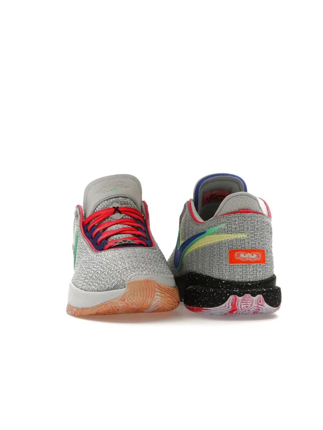 Мужские кроссовки для бега с амортизацией Nike LeBron 20 — изображение 2 из 4