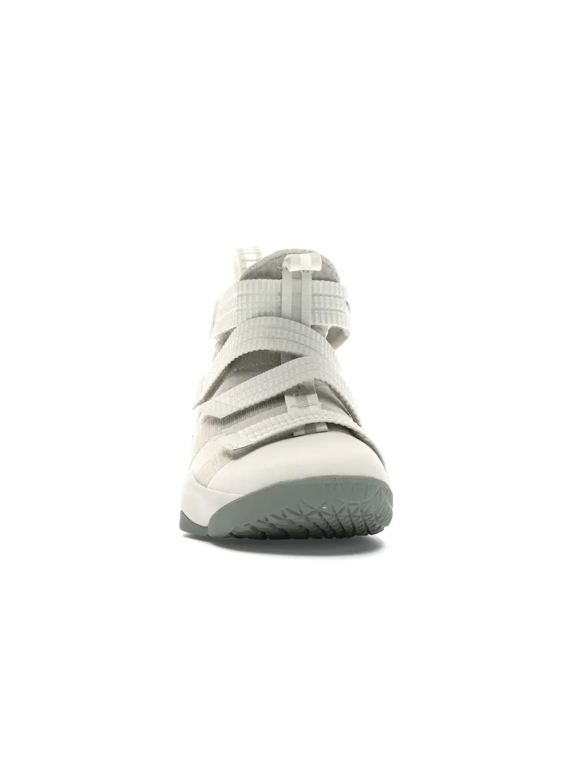 Мужские кроссовки для баскетбола с поддержкой Nike LeBron Soldier XI SFG — изображение 2 из 4, светлый/темный-черный