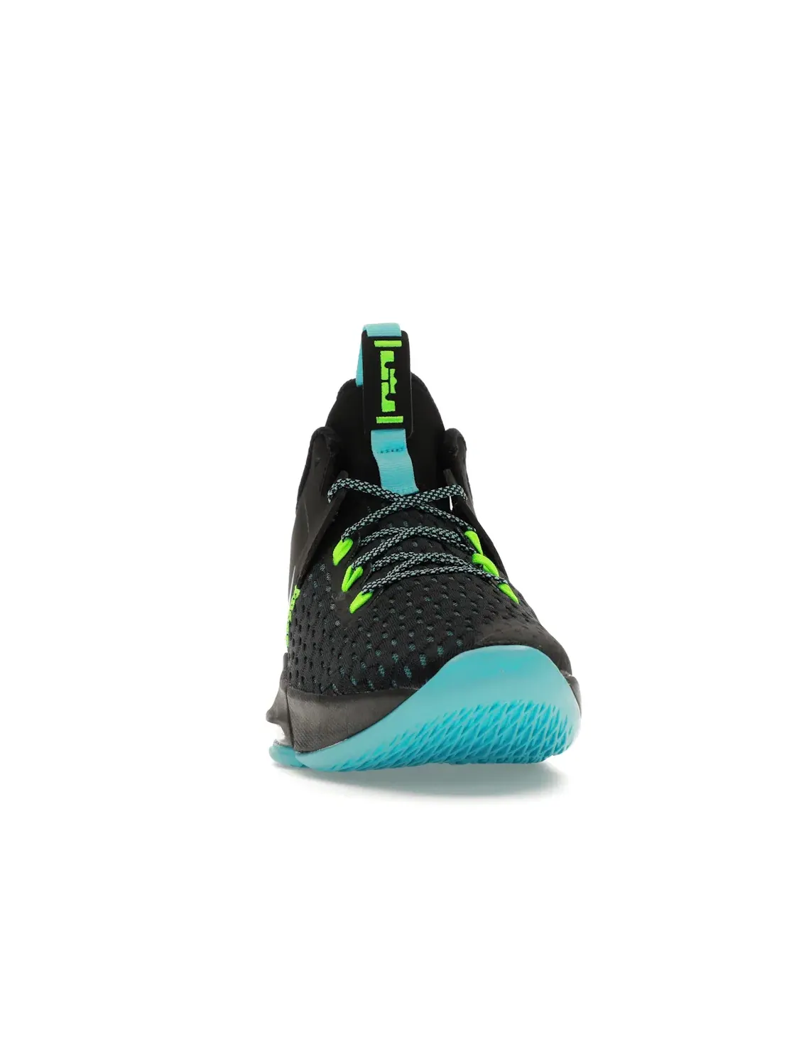 Мужские кроссовки для баскетбола Nike LeBron Witness 5 — изображение 2 из 4