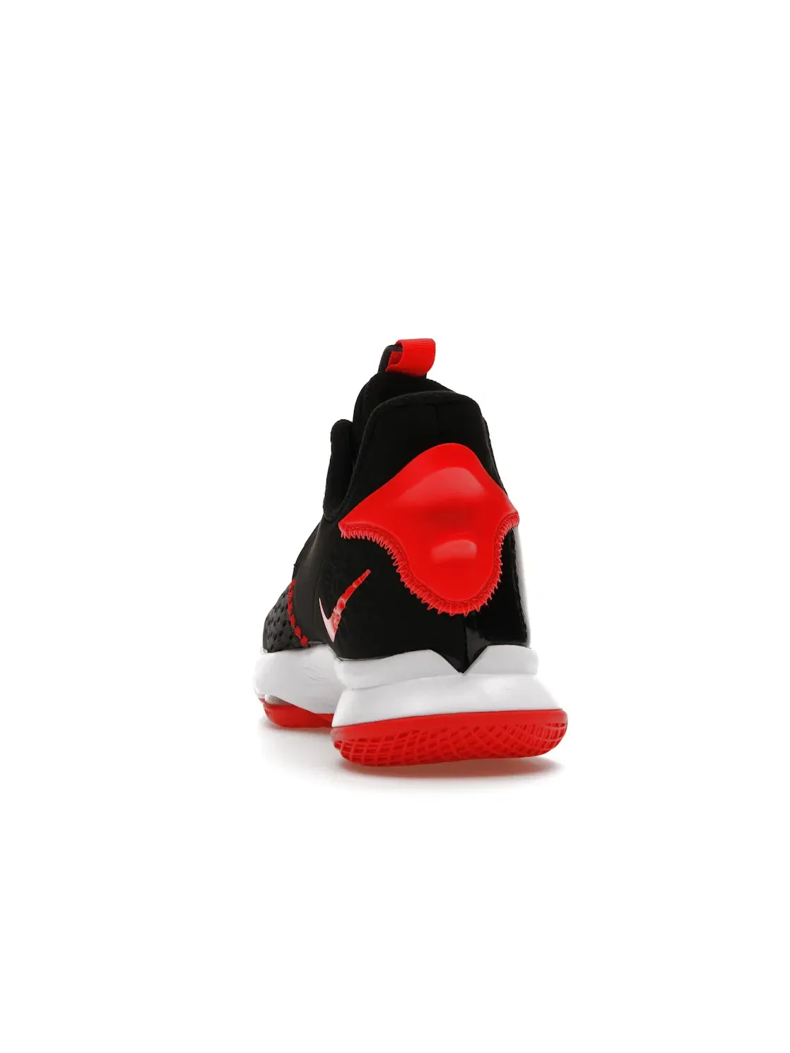 Мужские кроссовки для баскетбола Nike LeBron Witness 5 — изображение 4 из 4
