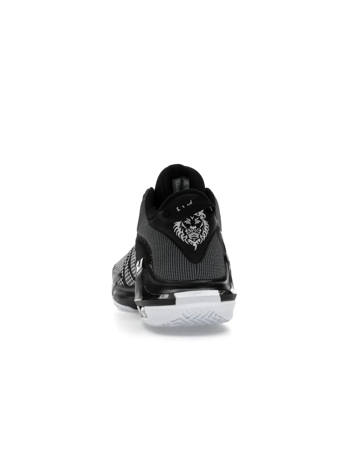 Мужские кроссовки с длинным шнурком Nike LeBron Witness 7 TB — изображение 4 из 4, черный/черный/белый