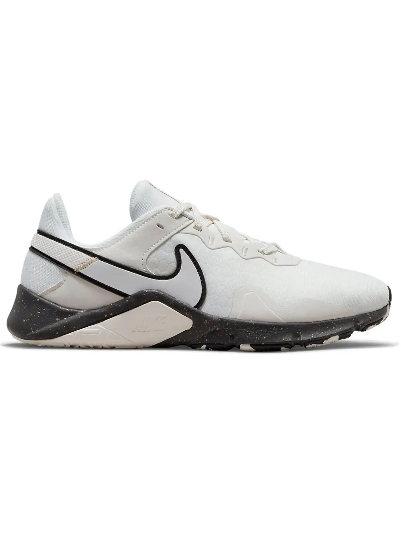 Женские кроссовки Lifestyle Nike Legend Essential 2 PRM — изображение 1 из 1, металлик/черный