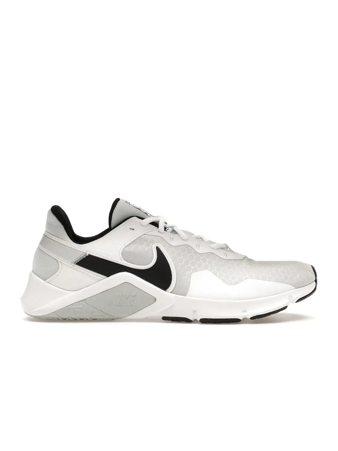 Мужские кроссовки Lifestyle Nike Legend Essential 2 — изображение 1 из 4, белый/черный