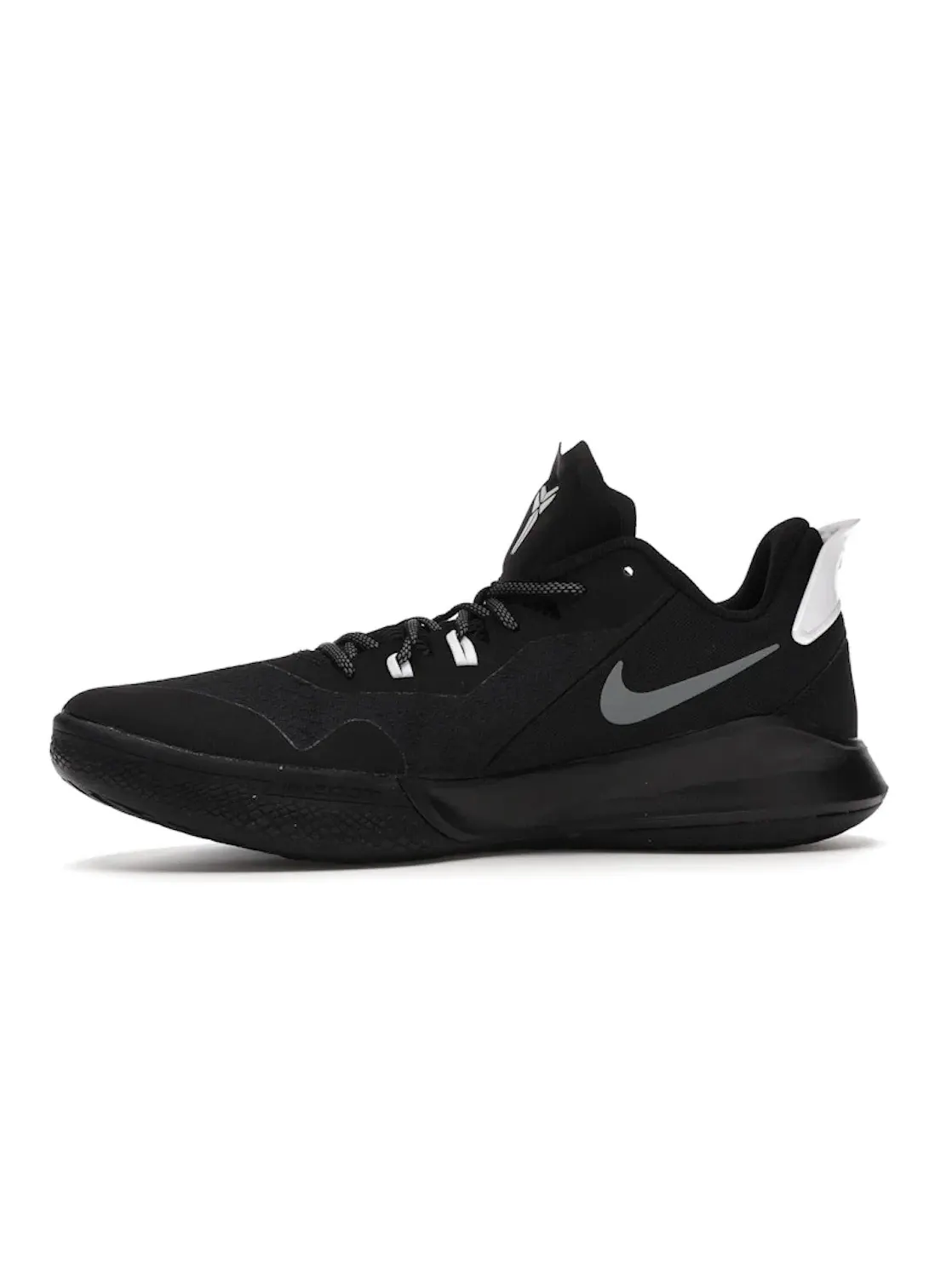 Мужские баскетбольные кроссовки с низким вырезом Nike Mamba Fury — изображение 3 из 4, черный/белый-серый