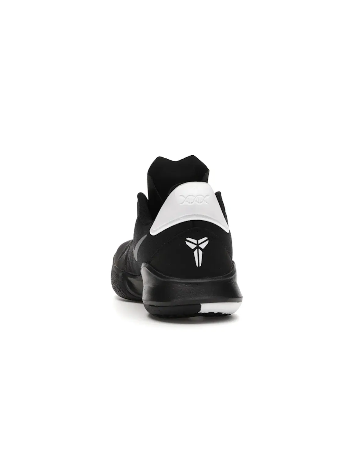 Мужские баскетбольные кроссовки с низким вырезом Nike Mamba Fury — изображение 4 из 4, черный/белый-серый