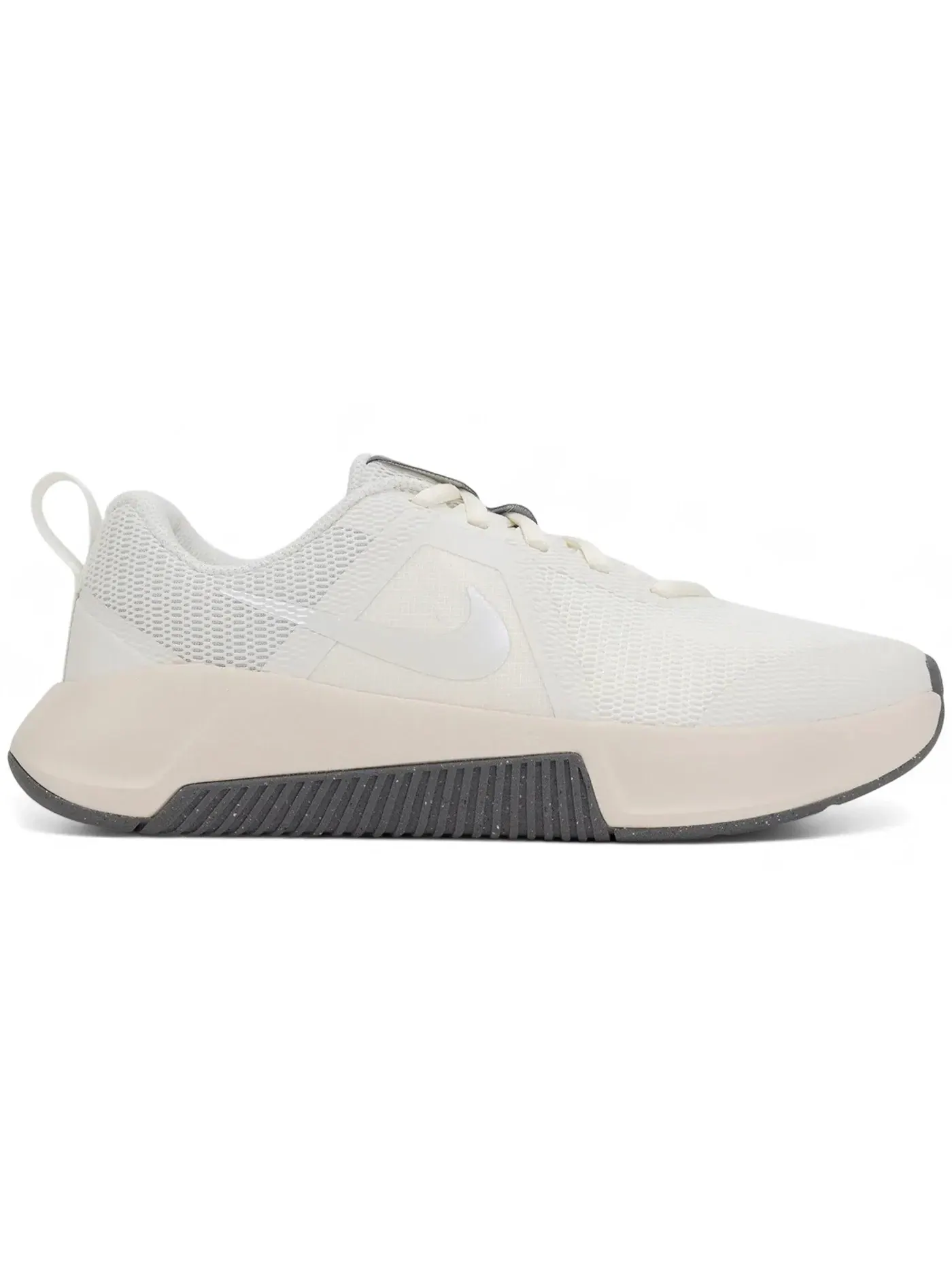 Женские кроссовки для фитнеса Nike MC Trainer 3 — изображение 1 из 1, белый