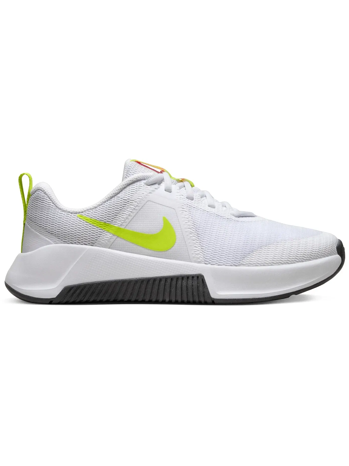 Женские кроссовки для тренировок Nike MC Trainer 3 — изображение 1 из 1, белый черный
