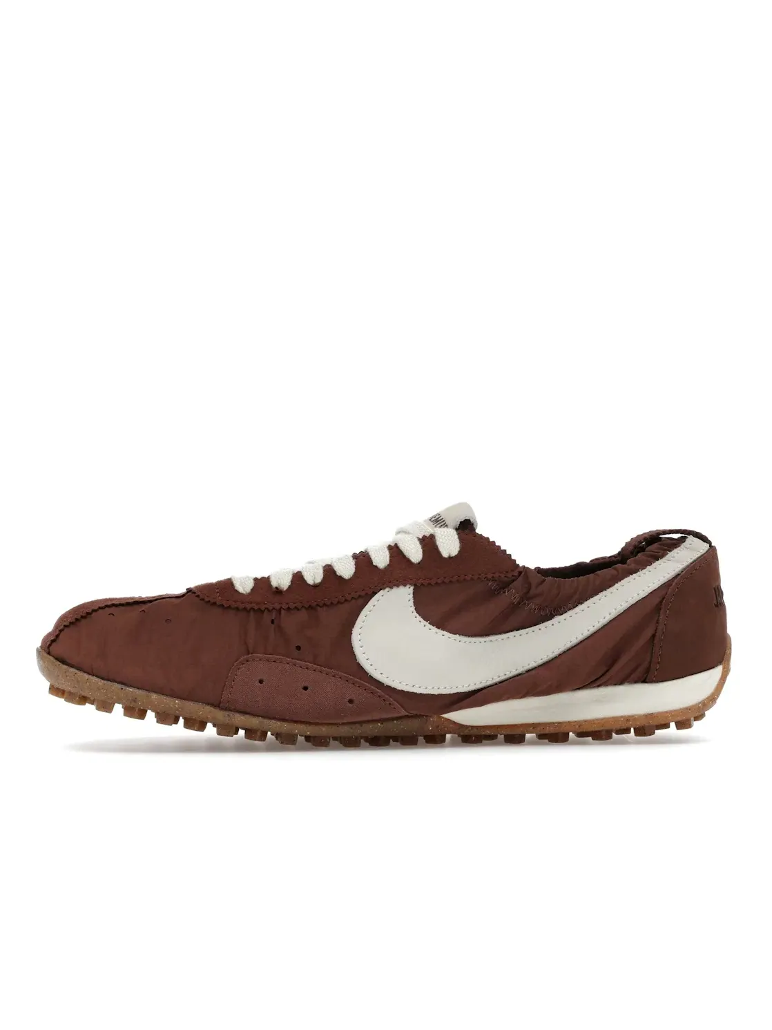 Женские кроссовки с замшевыми акцентами Nike Moon Shoe SP Jacquemus Fauna Brown — изображение 3 из 4, коричневый//желтый