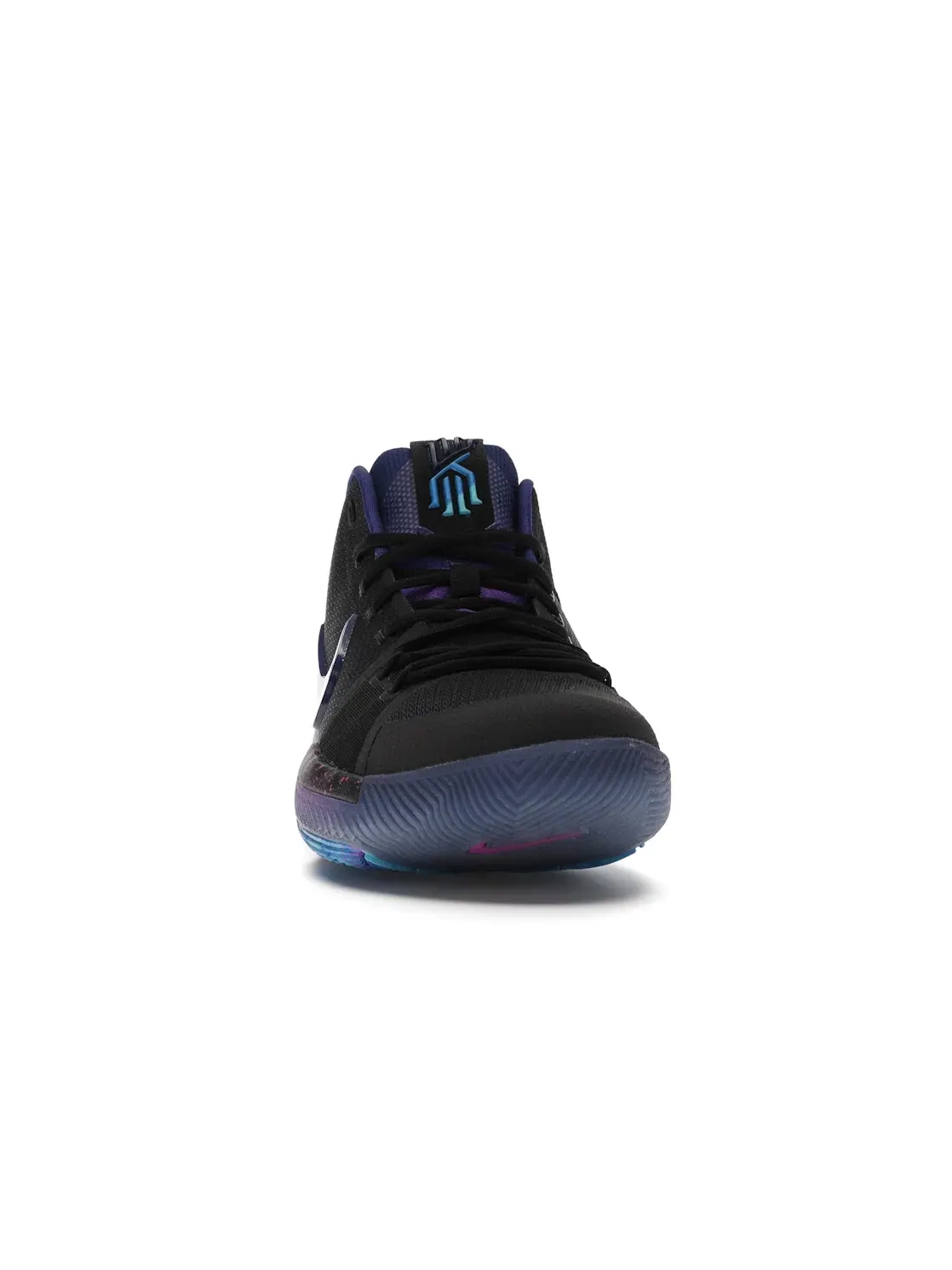 Мужские кроссовки баскетбольные Nike Kyrie 3 — изображение 2 из 4
