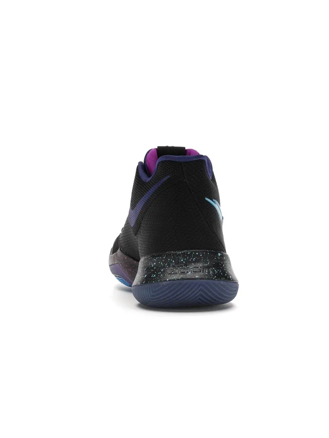Мужские кроссовки баскетбольные Nike Kyrie 3 — изображение 4 из 4